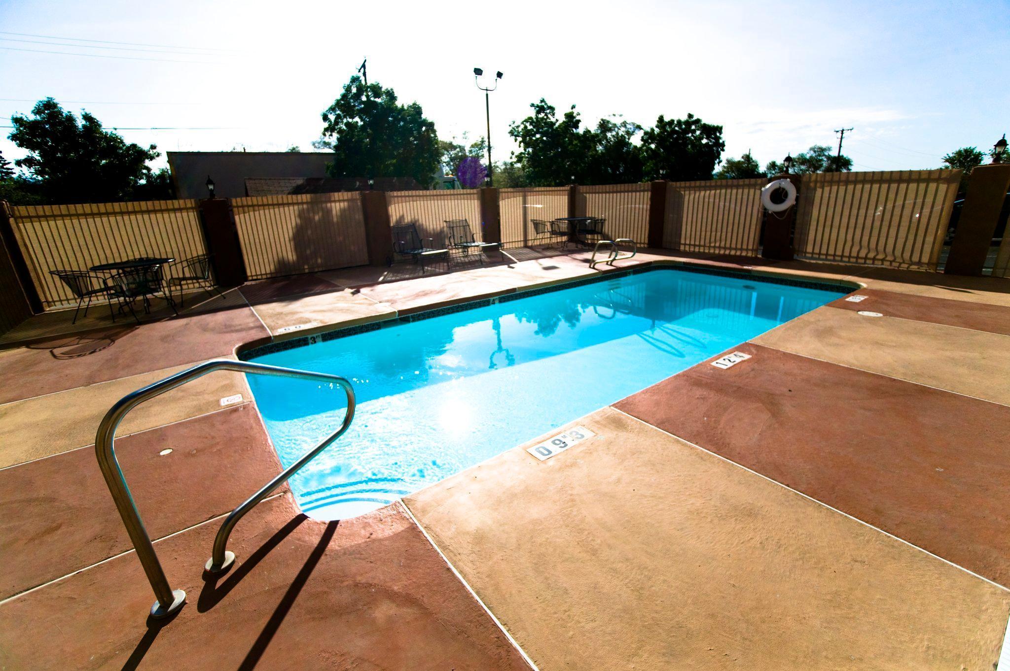Hotel Ramada By Wyndham Santa Fe Facilidades foto